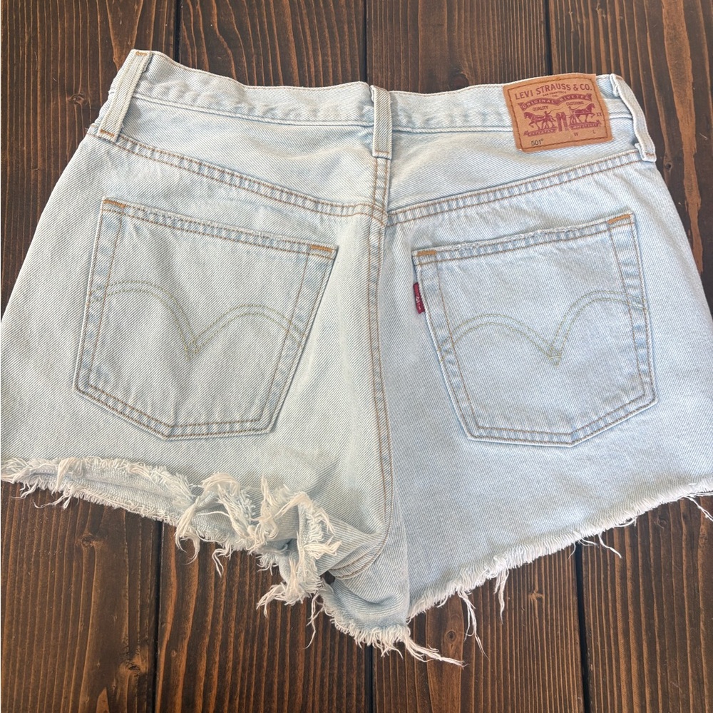 Levi's Light Wash Denim Women's Shorts